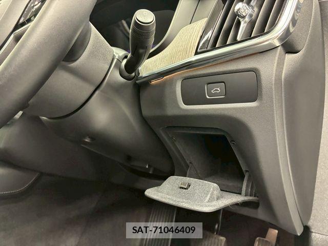 Volvo V90 2023-01 7226796-26