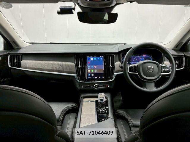Volvo V90 2023-01 7226796-2