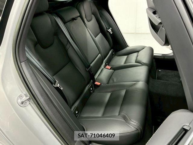 Volvo V90 2023-01 7226796-5