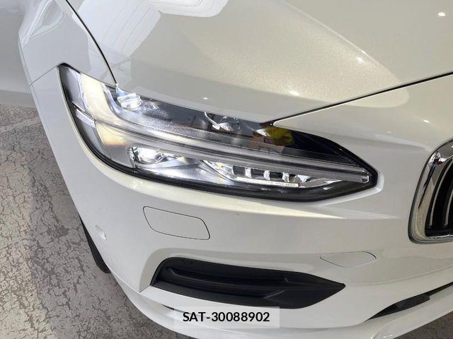 Volvo V90 2017-10 7226771-18