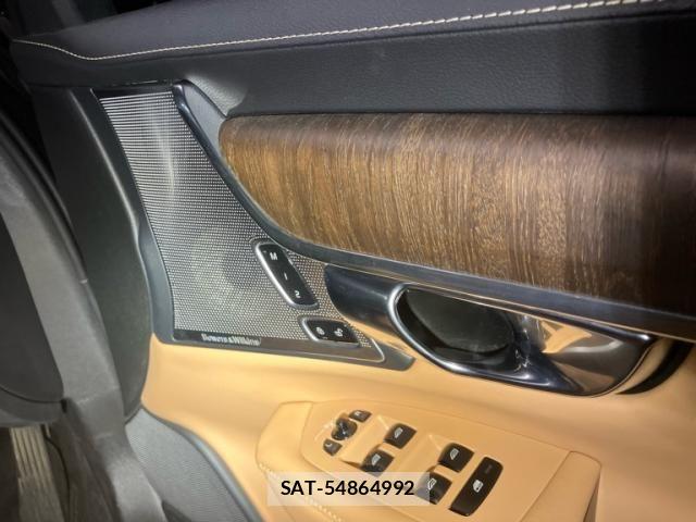 Volvo V90 2021-09 7252756-9
