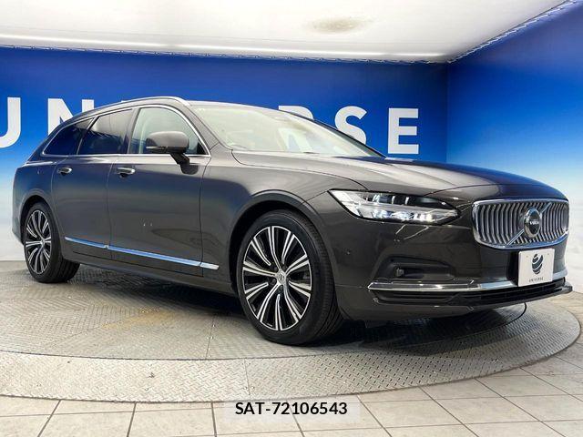 Volvo V90 2021-09 7330992-15