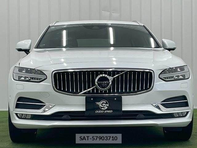 Volvo V90 2018-02 7360362-11