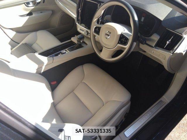 Volvo V90 2019-07 7360361-1