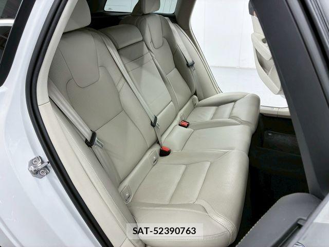 Volvo V90 2020-02 7458687-4