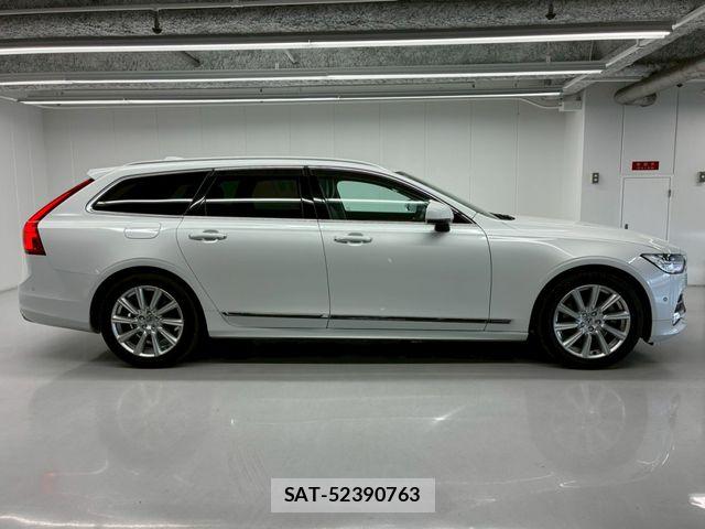 Volvo V90 2020-02 7458687-8