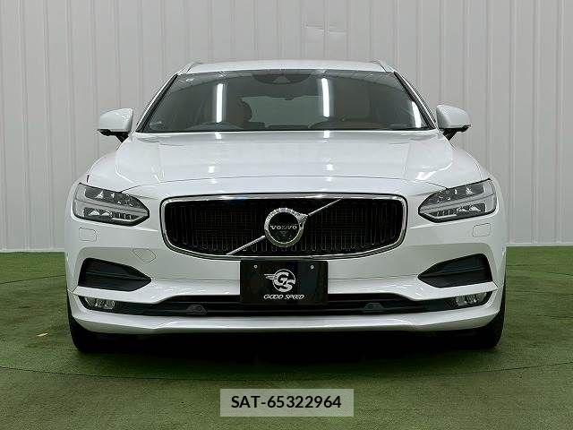 Volvo V90 2019-06 7503552-11