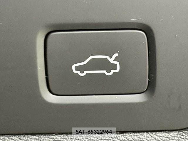 Volvo V90 2019-06 7503552-7