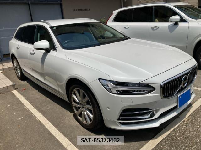 Volvo V90 2019-07 7503553-2