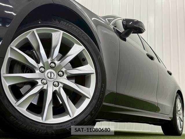 Volvo V90 2019-11 7730447-18