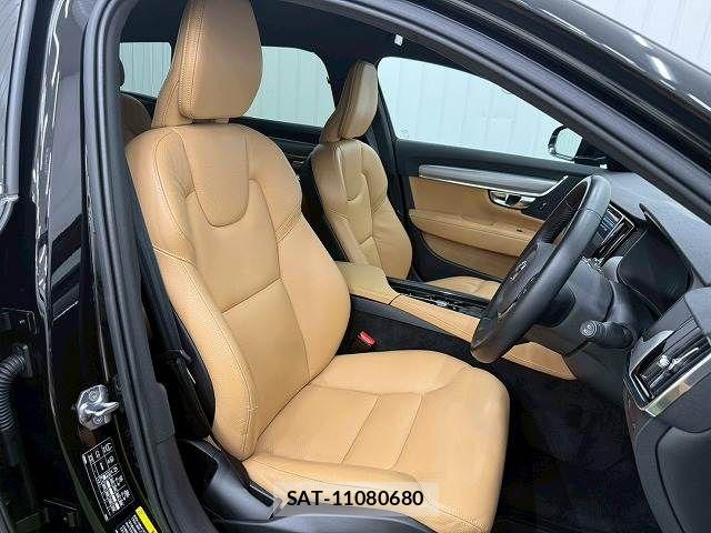 Volvo V90 2019-11 7730447-8