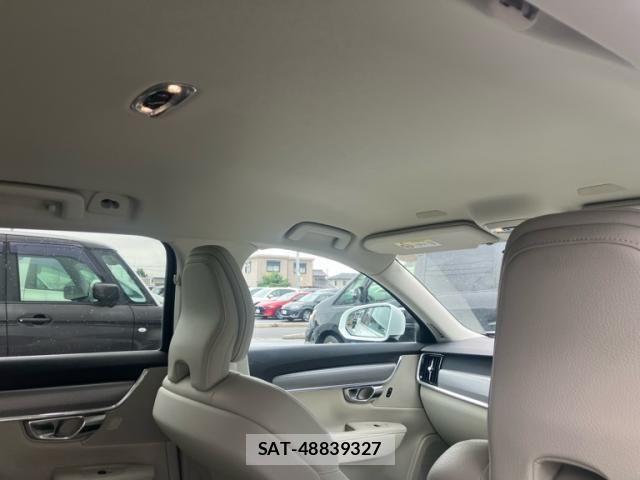 Volvo V90 2019-09 7730449-12