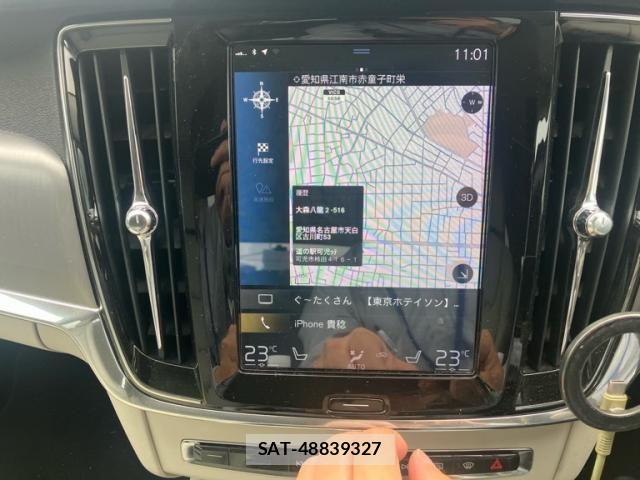 Volvo V90 2019-09 7730449-18