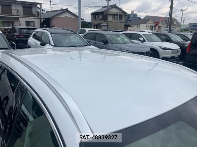 Volvo V90 2019-09 7730449-2