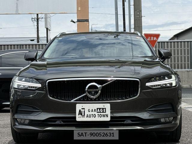 Volvo V90 2019-06 7790290-1