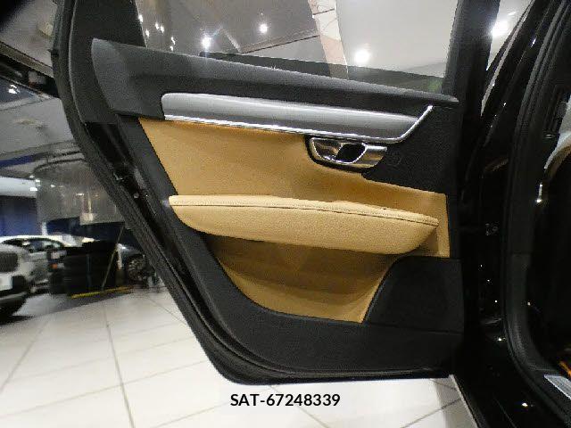 Volvo V90 2017-03 8076071-21