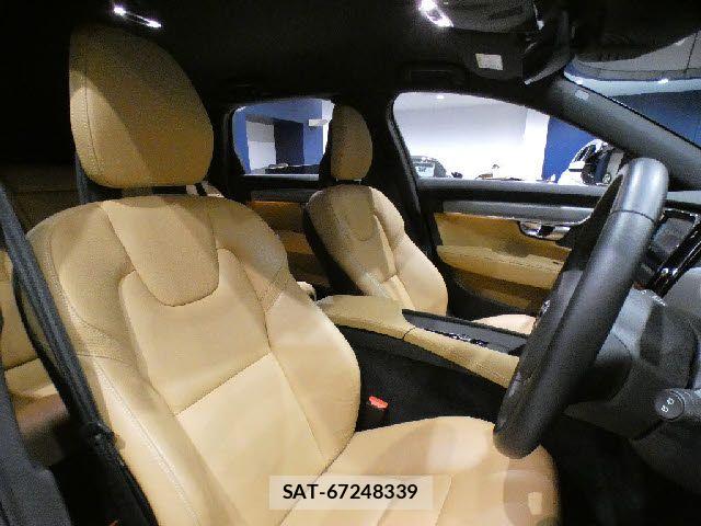 Volvo V90 2017-03 8076071-24