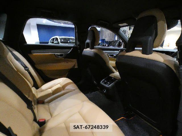 Volvo V90 2017-03 8076071-27