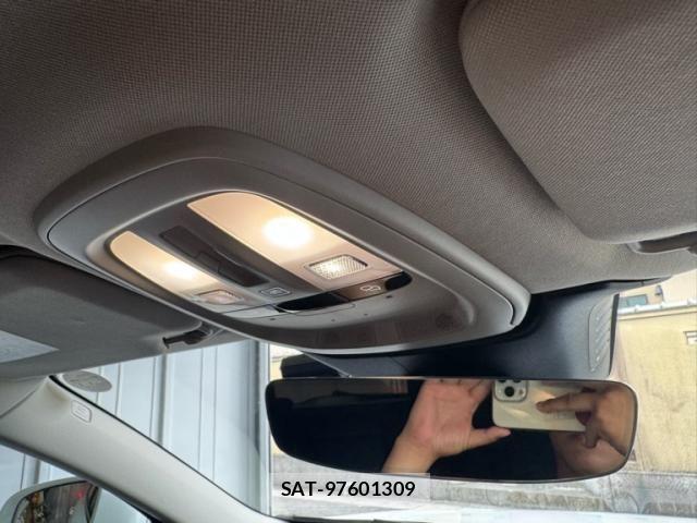 Volvo V90 2022-09 8076070-16