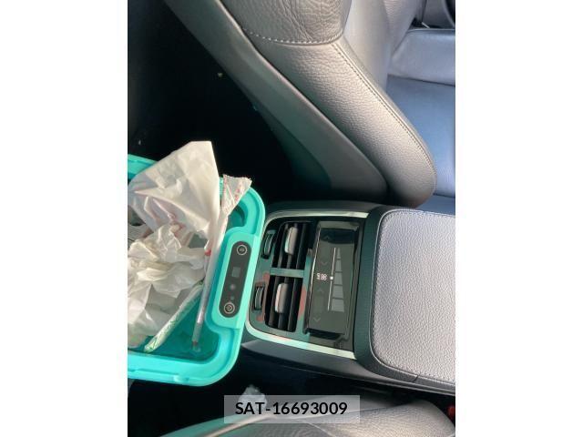 Volvo V90 2017-06 8102556-19