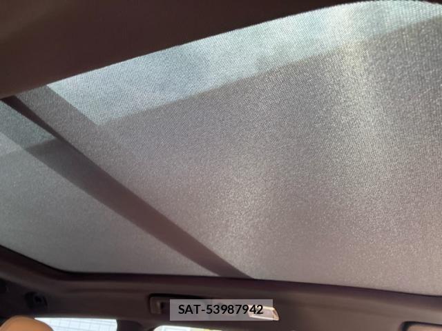 Volvo V90 2018-02 8146952-10