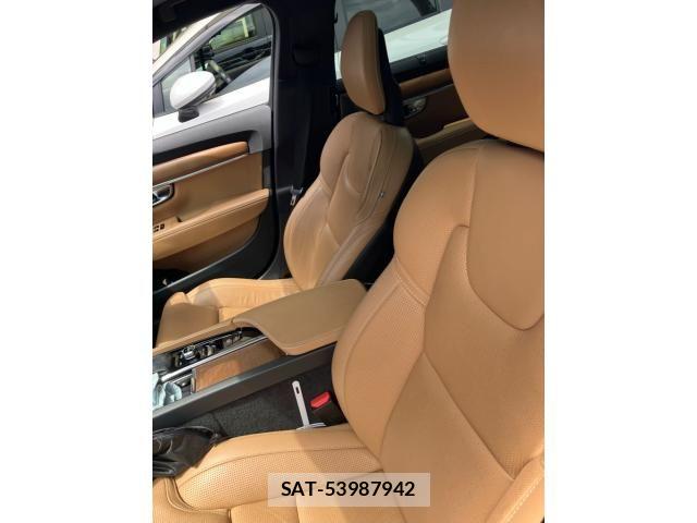 Volvo V90 2018-02 8146952-20
