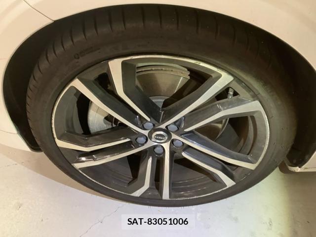 Volvo V90 2021-07 8159483-9