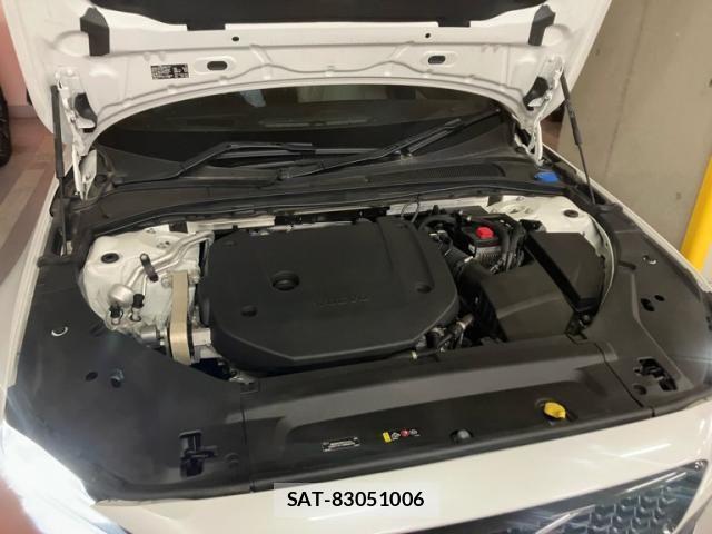 Volvo V90 2021-07 8159483-27