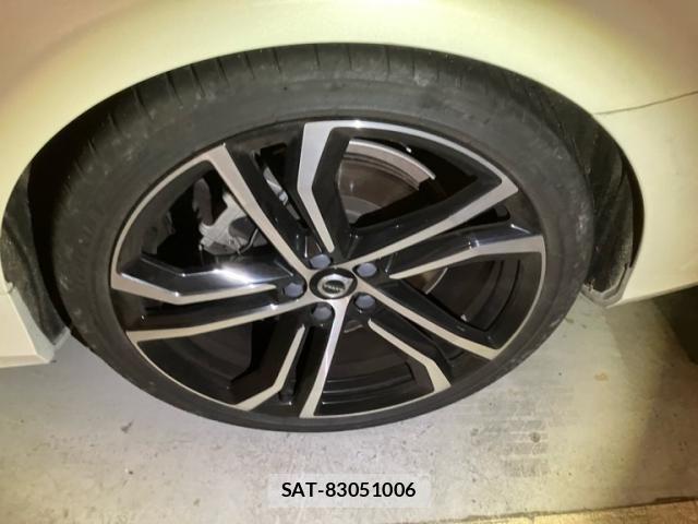 Volvo V90 2021-07 8159483-8
