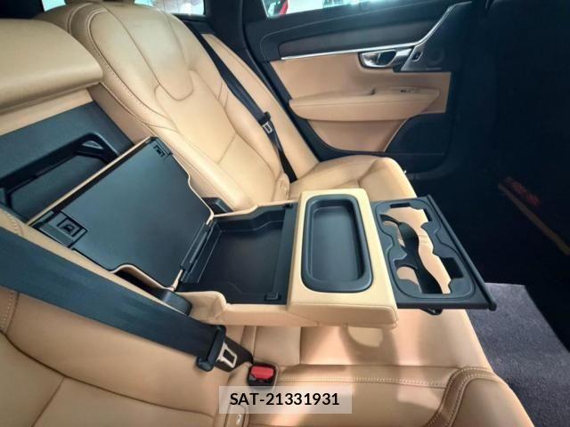 Volvo V90 2021-11 8369634-29
