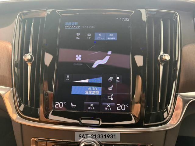 Volvo V90 2021-11 8369634-4