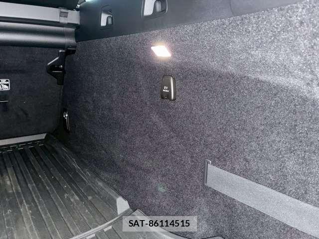 Volvo V90 2024-06 8369633-11