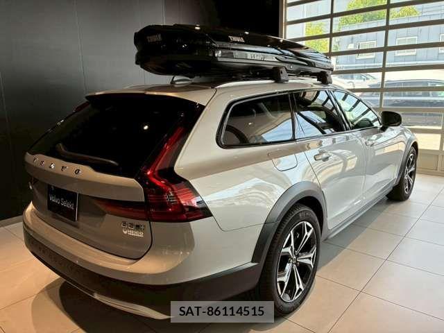 Volvo V90 2024-06 8369633-16