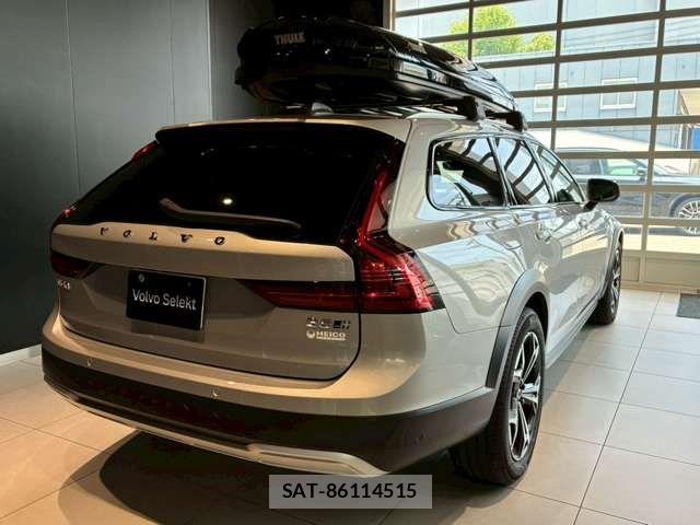 Volvo V90 2024-06 8369633-5