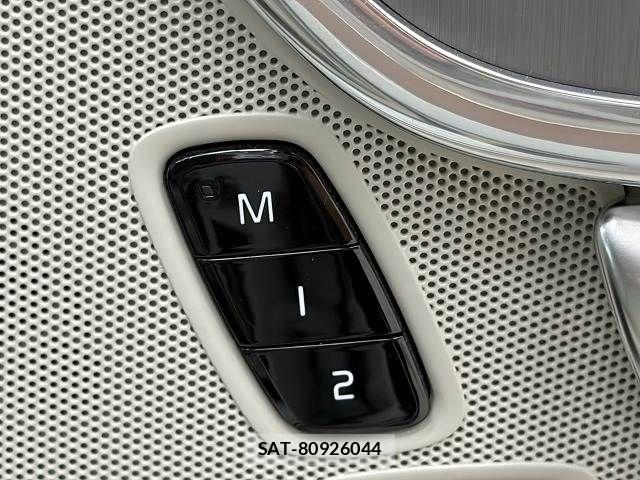 Volvo V90 2019-09 8486234-9