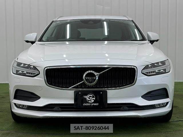 Volvo V90 2019-09 8486234-14