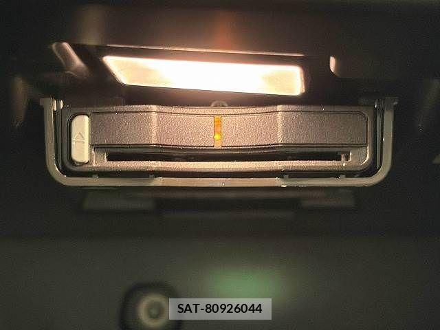 Volvo V90 2019-09 8486234-7