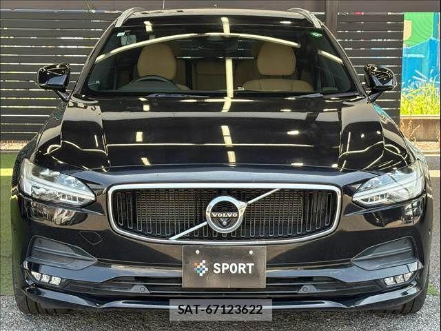 Volvo V90 2017-03 8486236-14