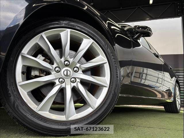 Volvo V90 2017-03 8486236-18