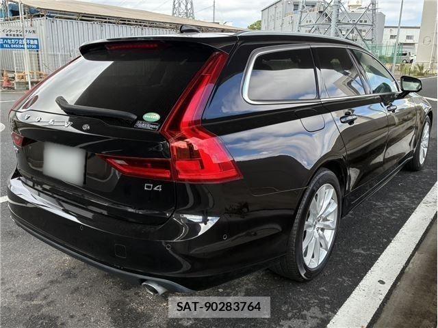 Volvo V90 2020-03 8849872-1