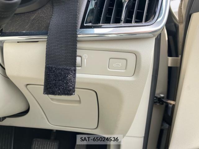 Volvo CROSS COUNTRY 2017-09 7226792-10