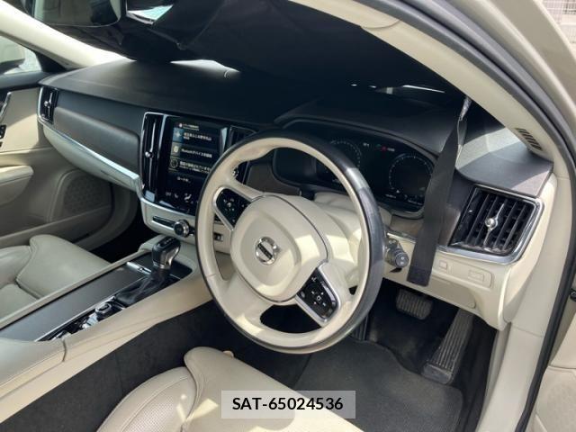 Volvo CROSS COUNTRY 2017-09 7226792-11