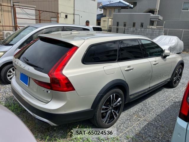 Volvo CROSS COUNTRY 2017-09 7226792-5