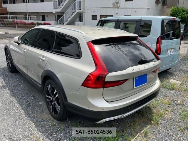 Volvo CROSS COUNTRY 2017-09 7226792-6