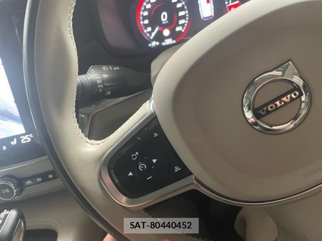 Volvo CROSS COUNTRY 2020-09 7730450-15