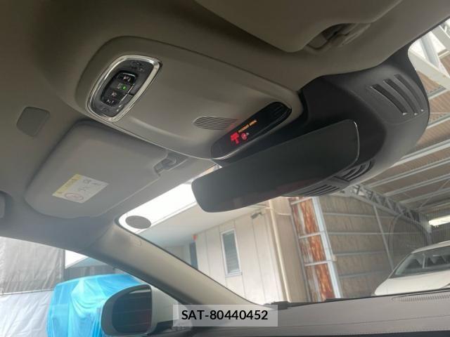 Volvo CROSS COUNTRY 2020-09 7730450-18