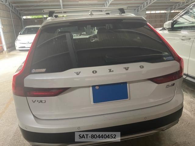 Volvo CROSS COUNTRY 2020-09 7730450-3