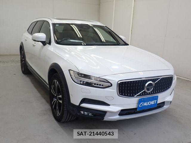 Volvo CROSS COUNTRY 2017-04 8338403-3