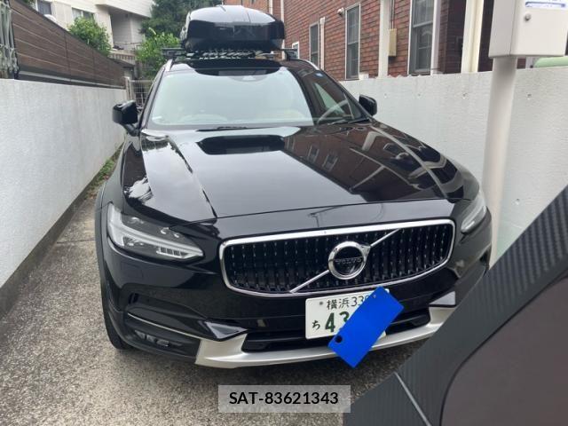 Volvo CROSS COUNTRY 2019-02 8372343-0