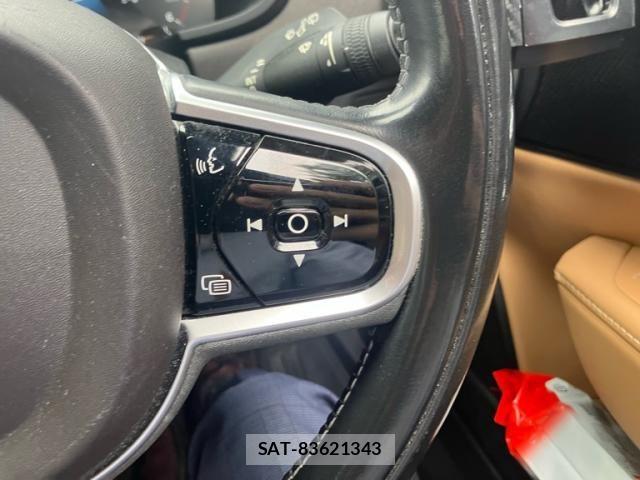 Volvo CROSS COUNTRY 2019-02 8372343-24